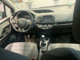 TOYOTA YARIS esikatselu 1