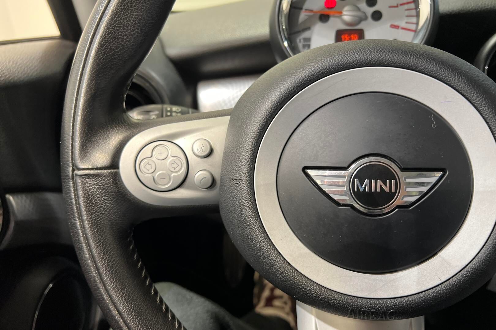 MINI Cooper S iso kuva 20