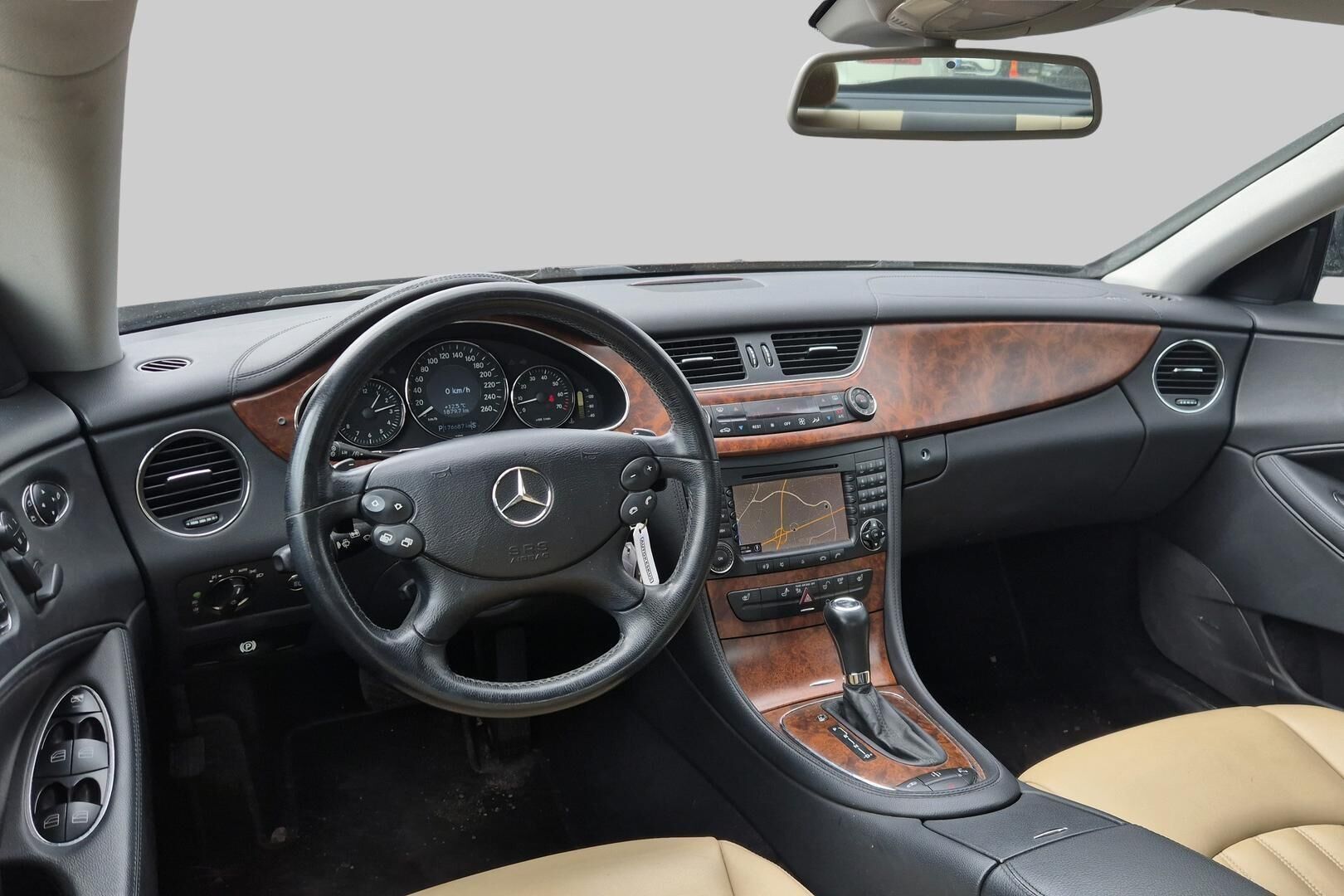 Mercedes-Benz CLS iso kuva 2