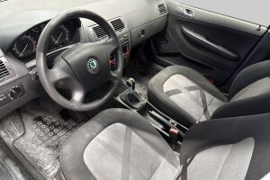 Skoda Fabia esikatselu 10