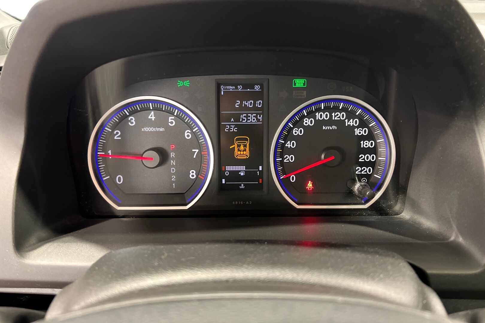 Honda CR-V iso kuva 9