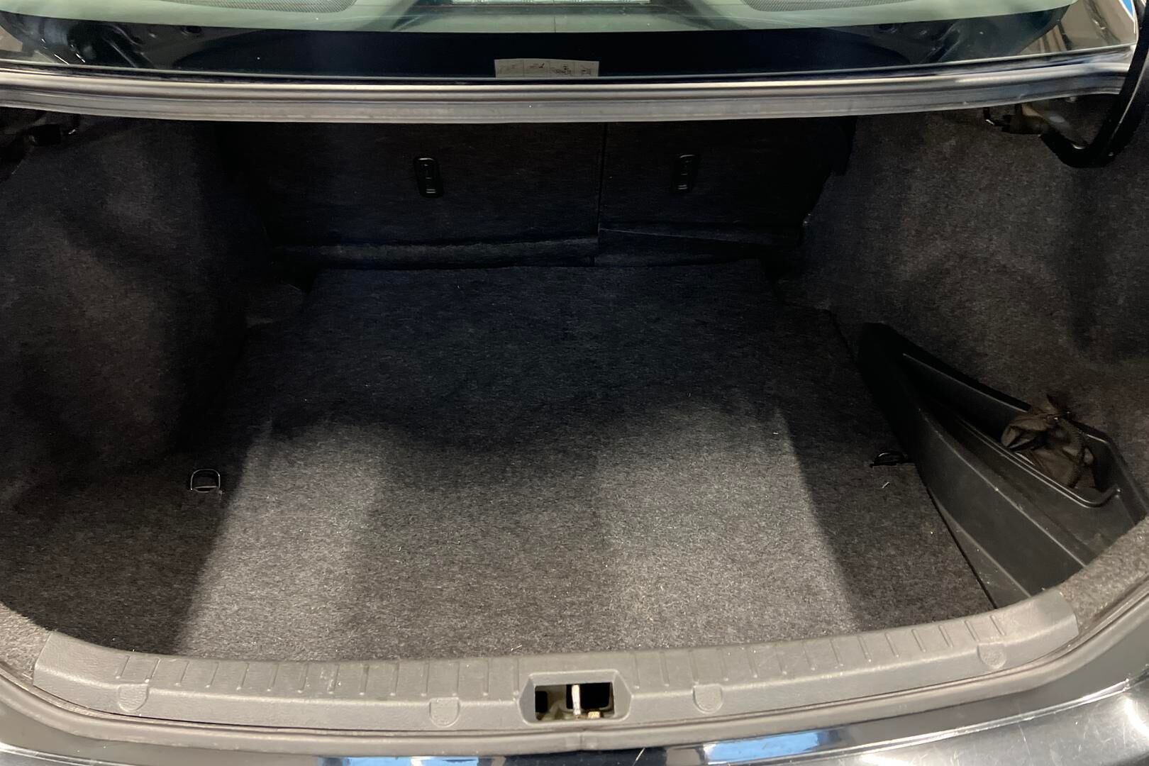 Toyota Corolla iso kuva 12