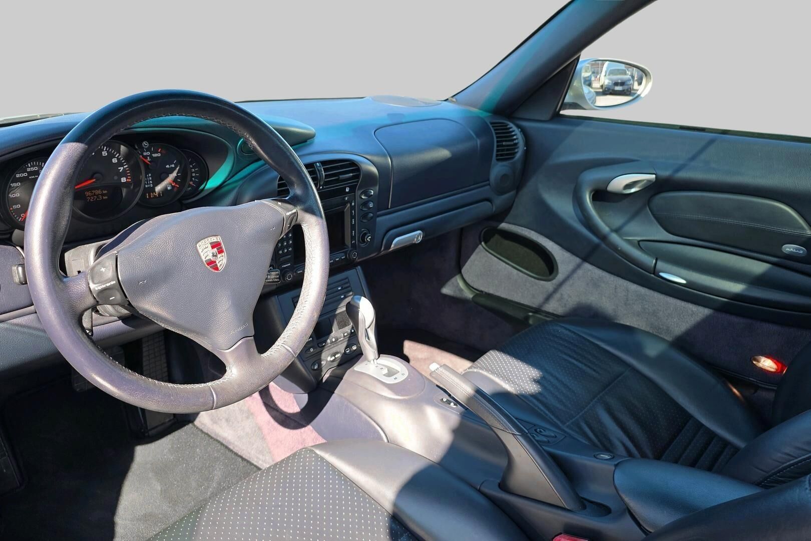 Porsche 911 iso kuva 2