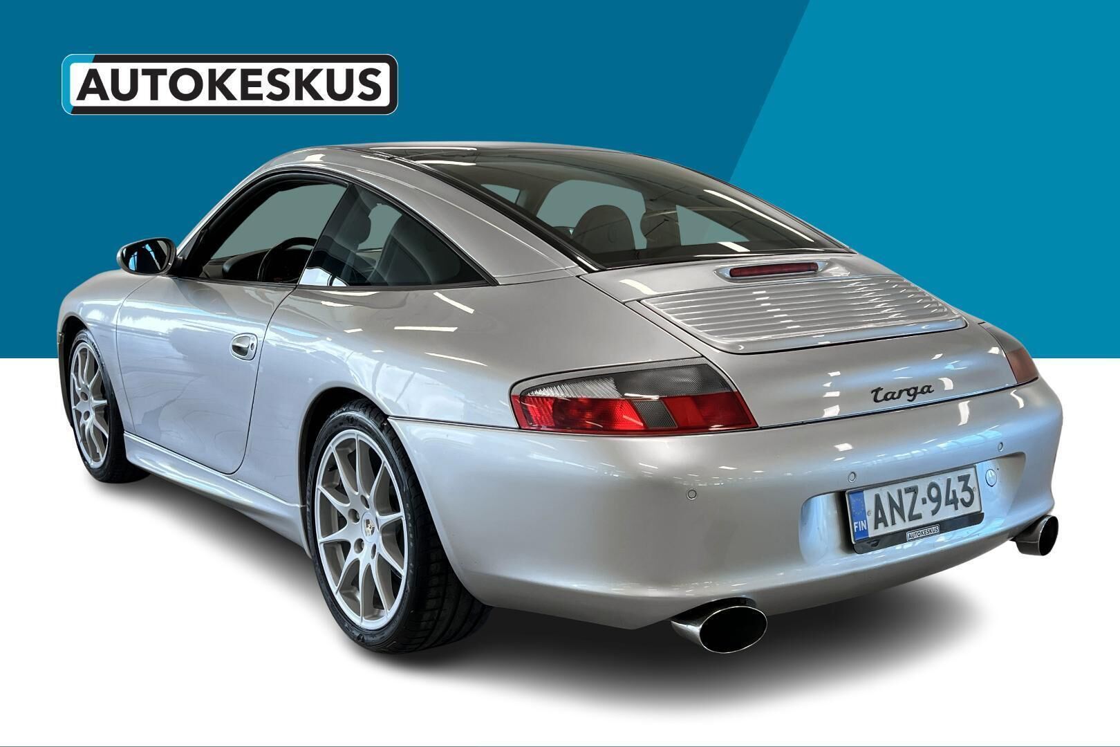 Porsche 911 iso kuva 7