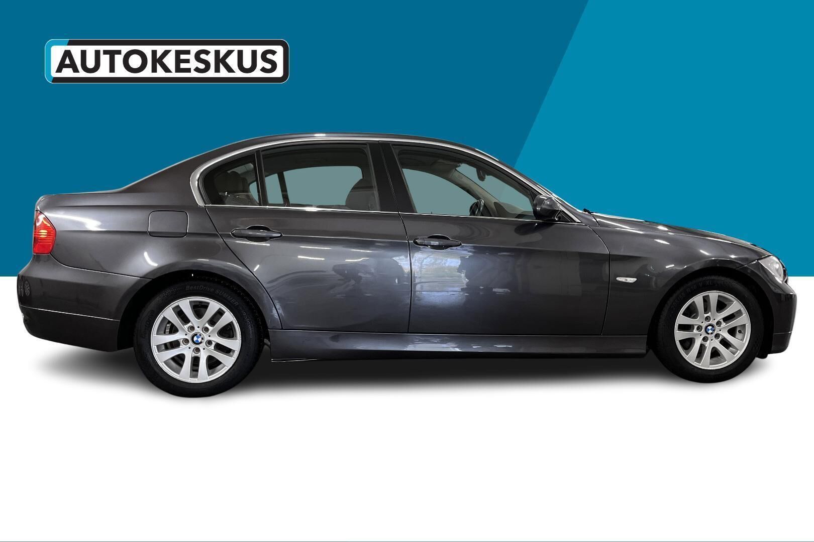 BMW 320 3-sarja 320 E90 Sedan 2007, bild 5/18