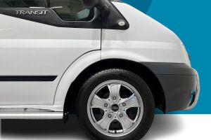 Ford Transit esikatselu 12