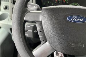 Ford Transit esikatselu 20