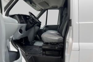 Ford Transit esikatselu 8