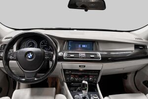 BMW 5-sarja esikatselu 11