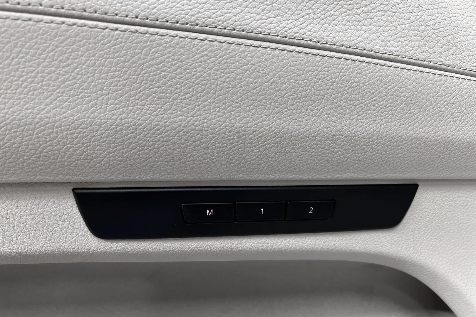 BMW 5-sarja iso kuva 15