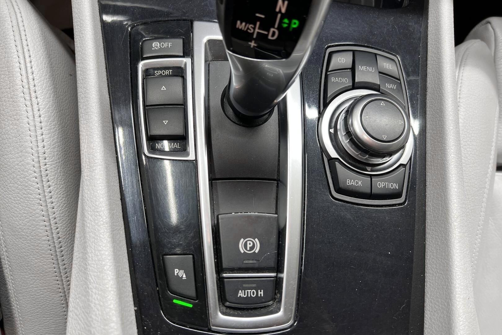 BMW 5-sarja iso kuva 18