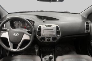 Hyundai i20 esikatselu 10