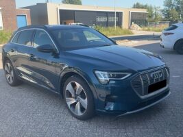 AUDI E-TRON esikatselu 0
