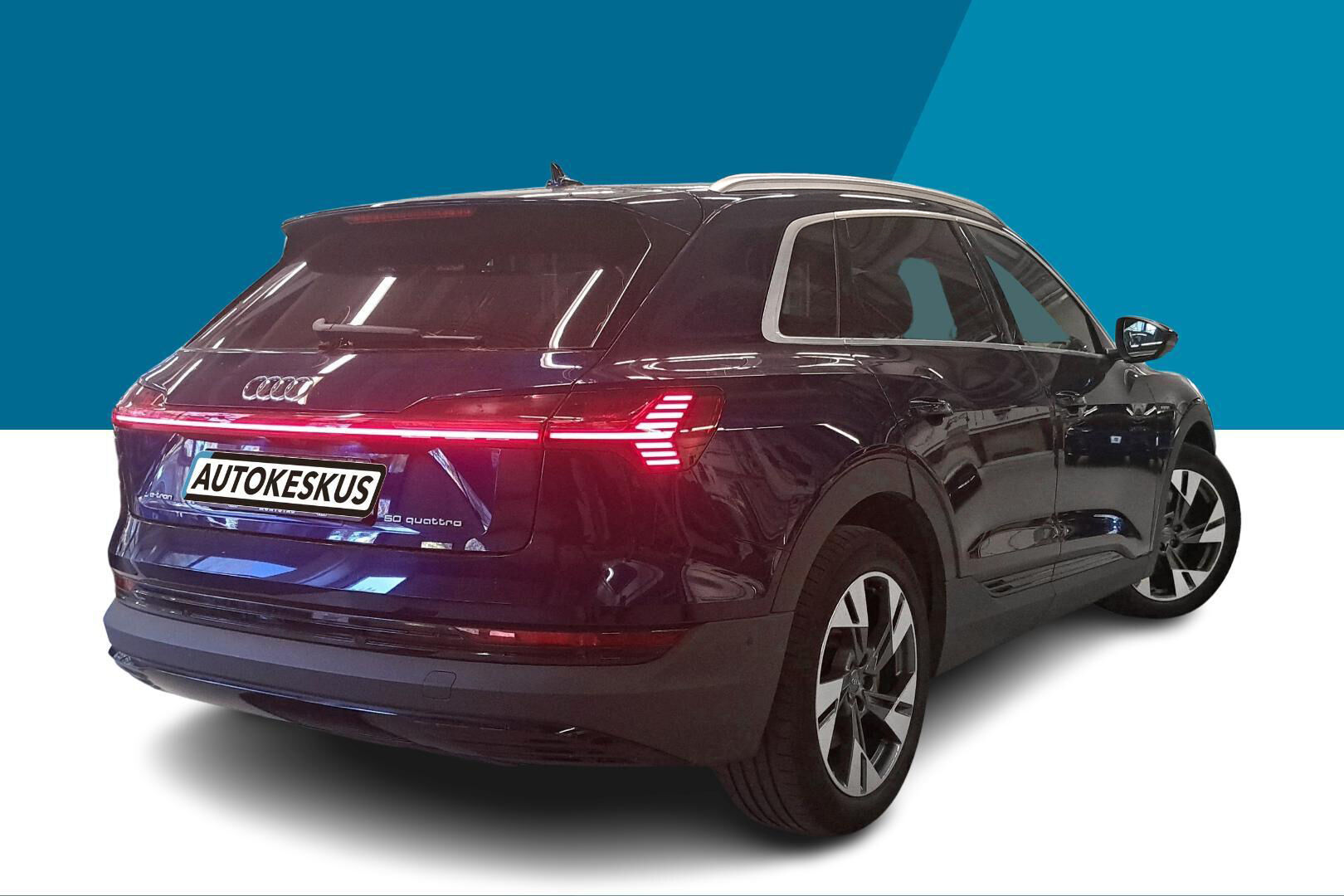AUDI E-TRON iso kuva 4