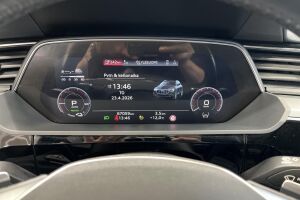 AUDI E-TRON esikatselu 12
