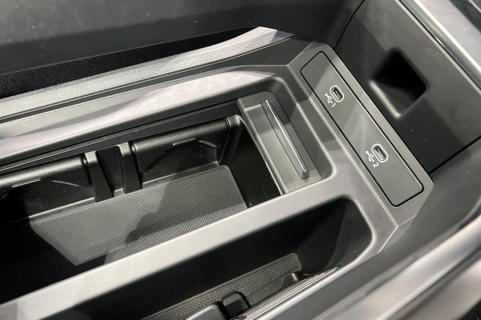 AUDI E-TRON iso kuva 22