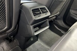 AUDI E-TRON esikatselu 30
