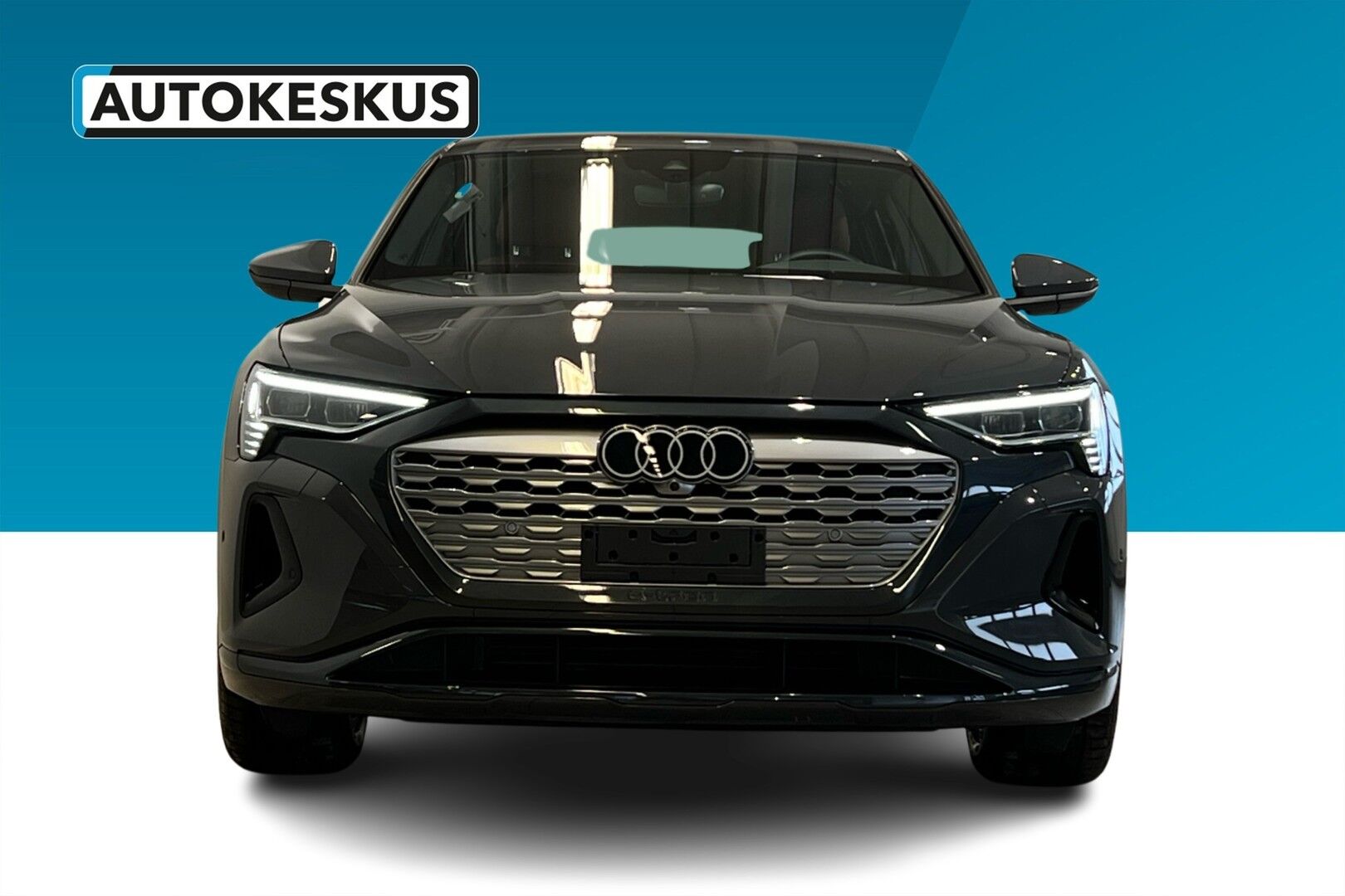 AUDI Q8 e-tron iso kuva 10
