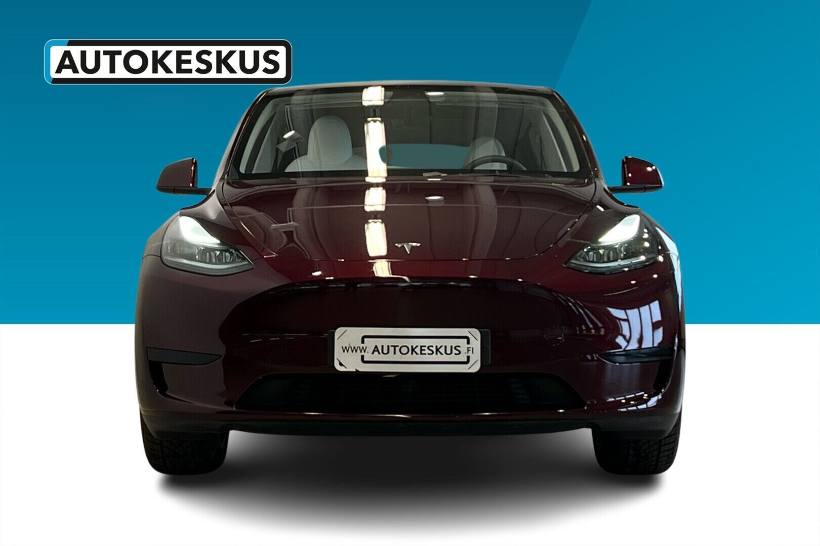 TESLA MODEL Y iso kuva 3