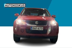 Suzuki Grand Vitara esikatselu 2