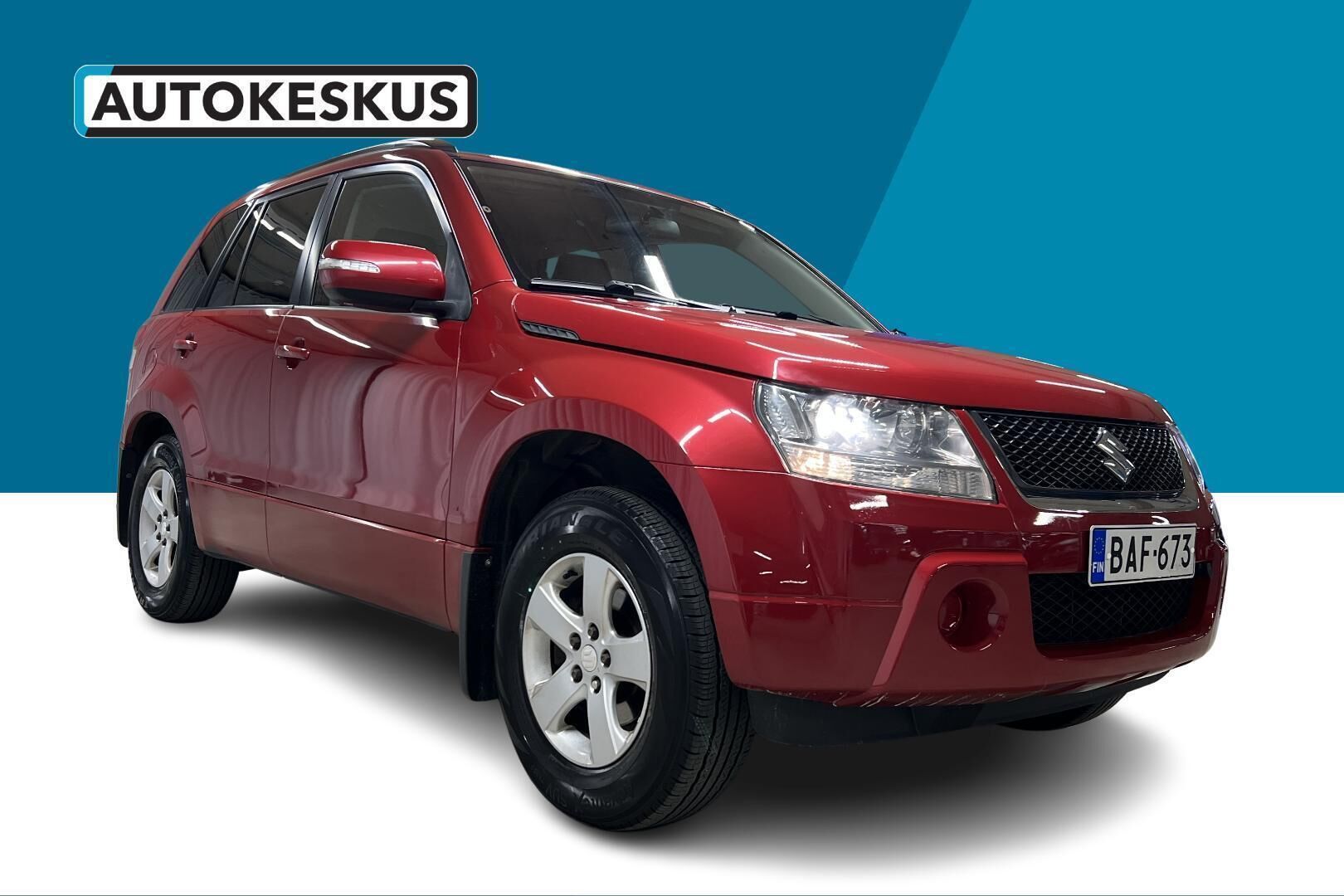 Suzuki Grand Vitara iso kuva 16