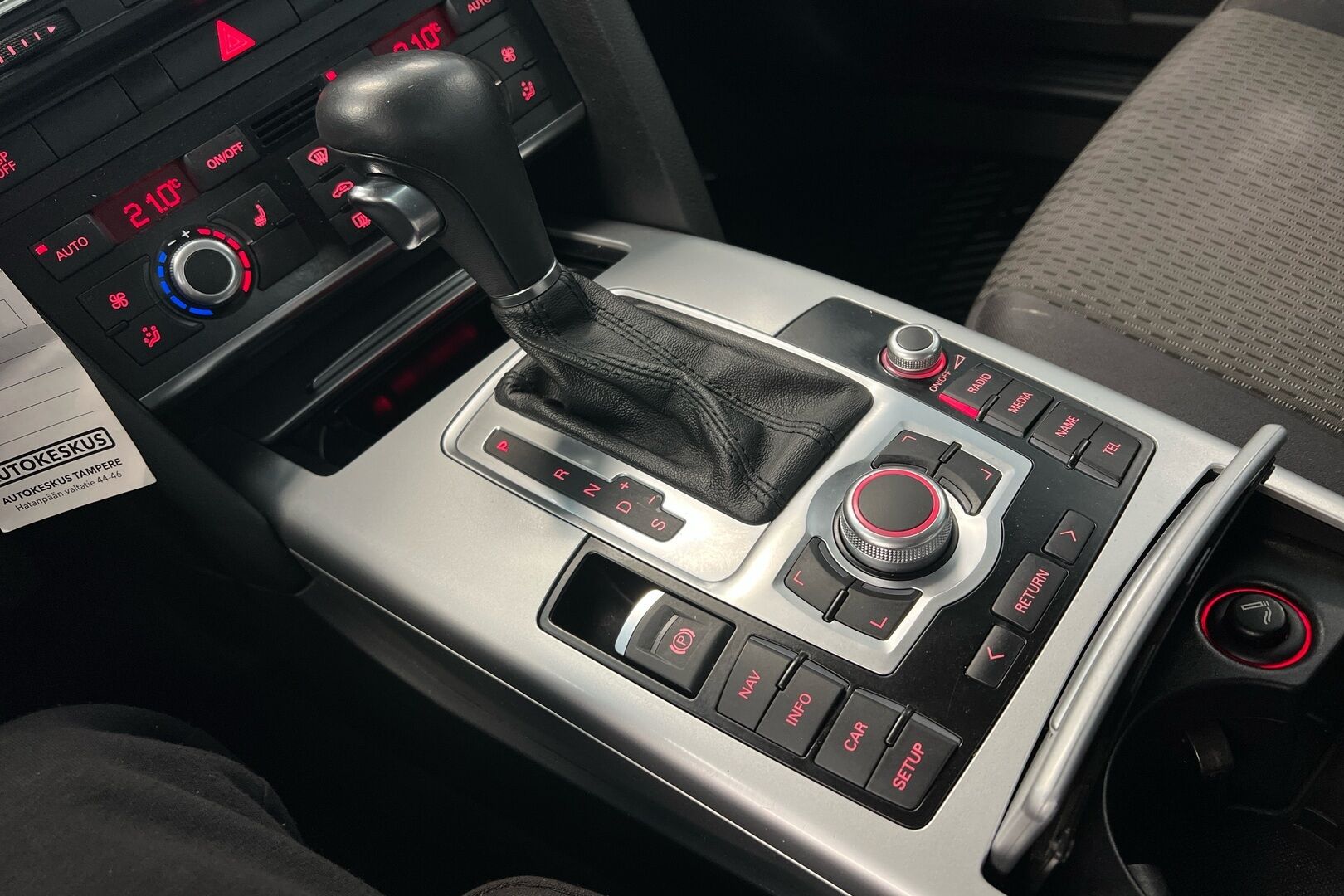 Audi A6 iso kuva 11