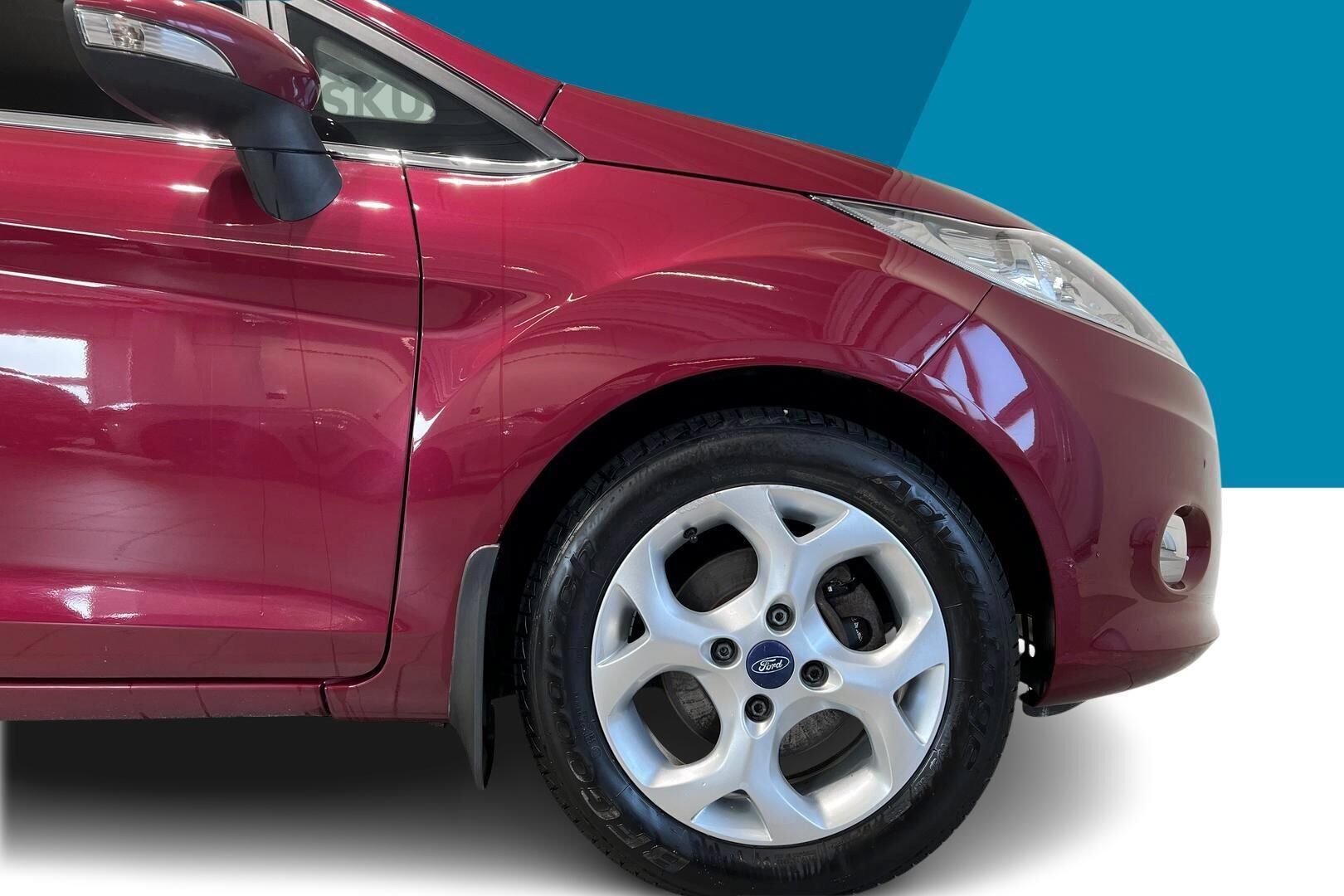 Ford Fiesta iso kuva 13