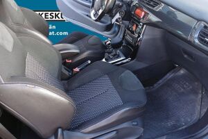 Citroen DS3 esikatselu 13
