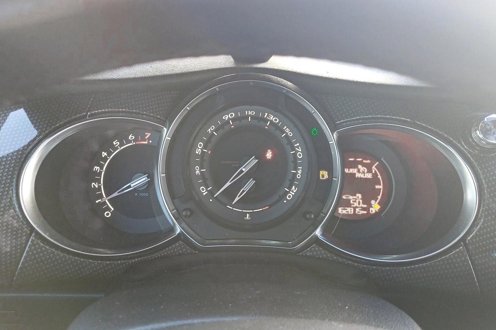 Citroen DS3 iso kuva 16