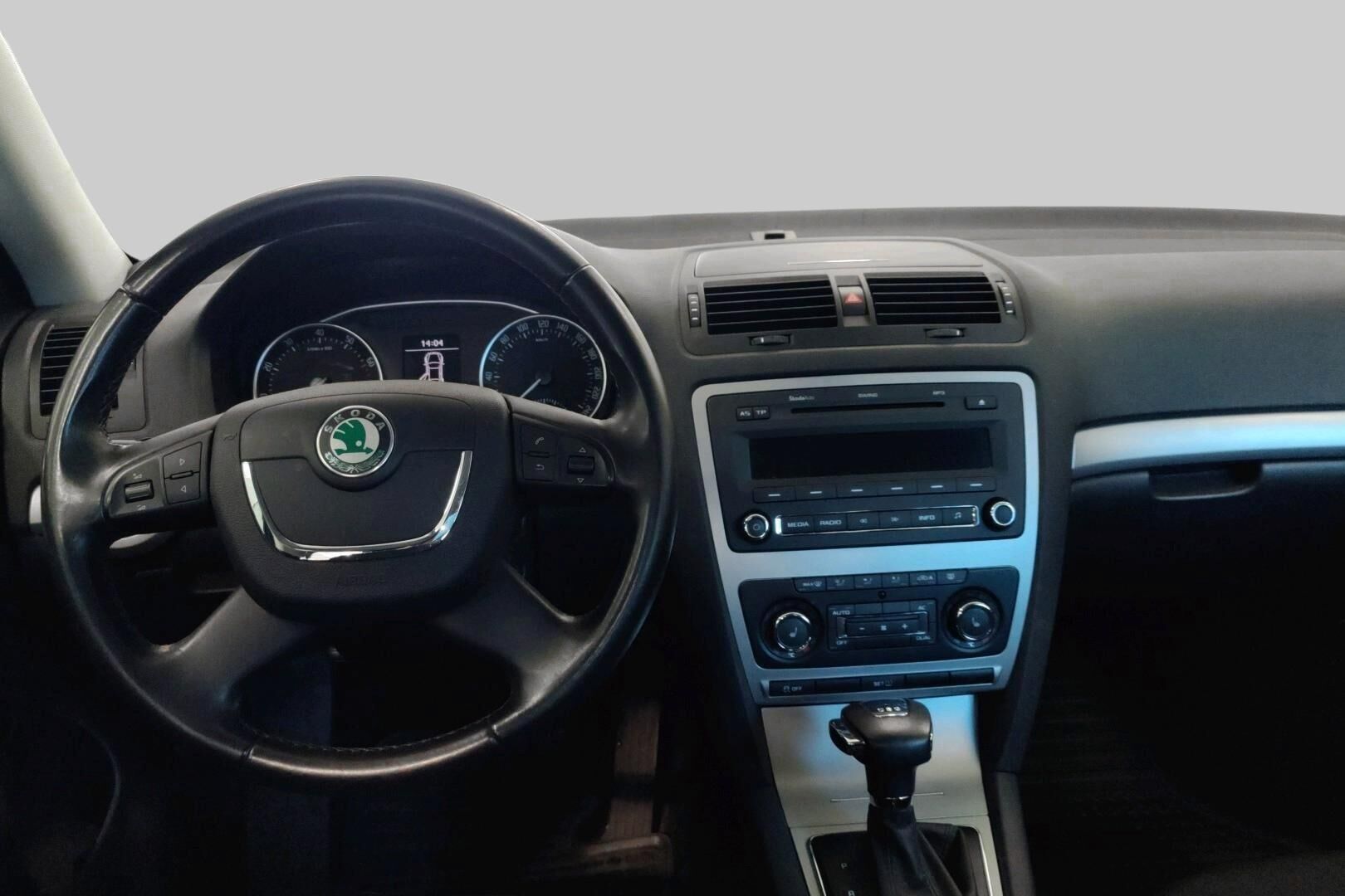 Skoda Octavia iso kuva 1