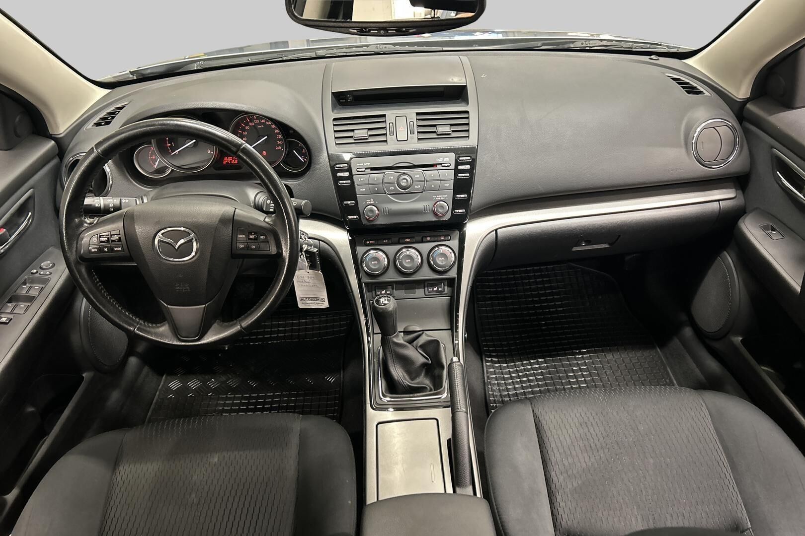 Mazda Mazda6 iso kuva 11