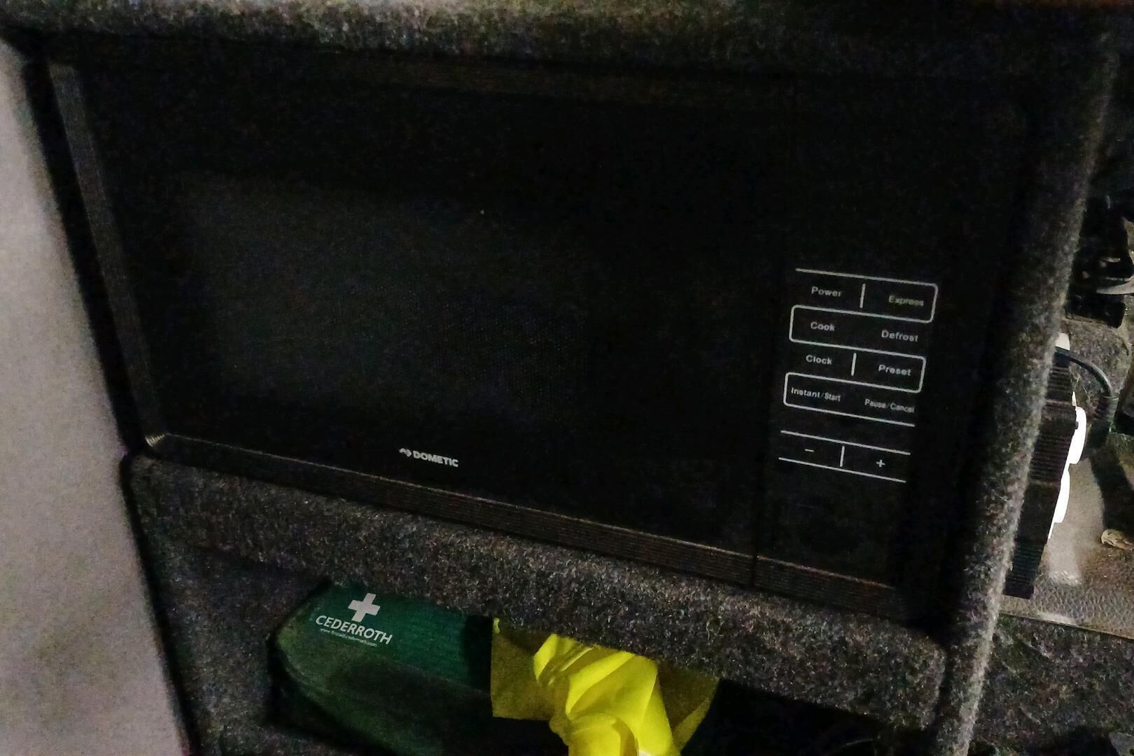 Renault Master iso kuva 13