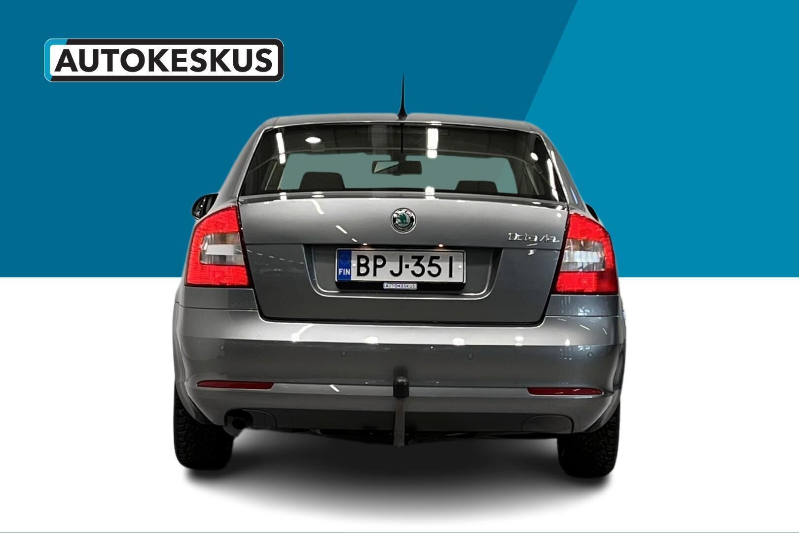 Skoda Octavia iso kuva 6