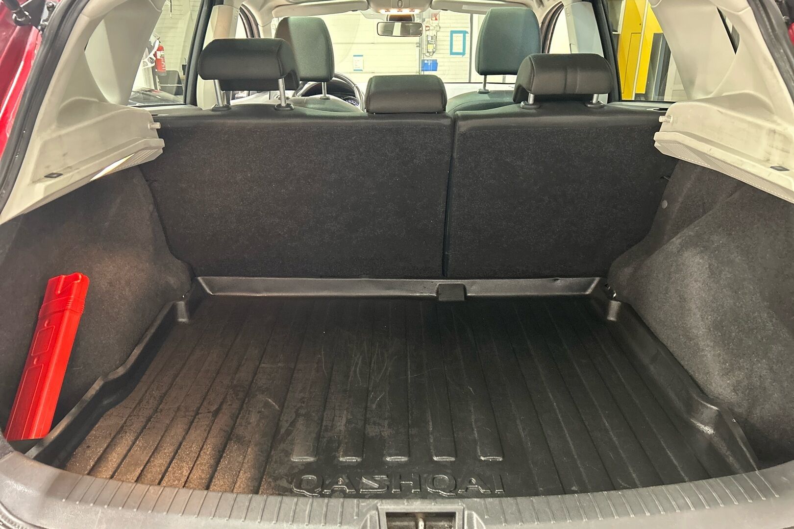 Nissan Qashqai iso kuva 10