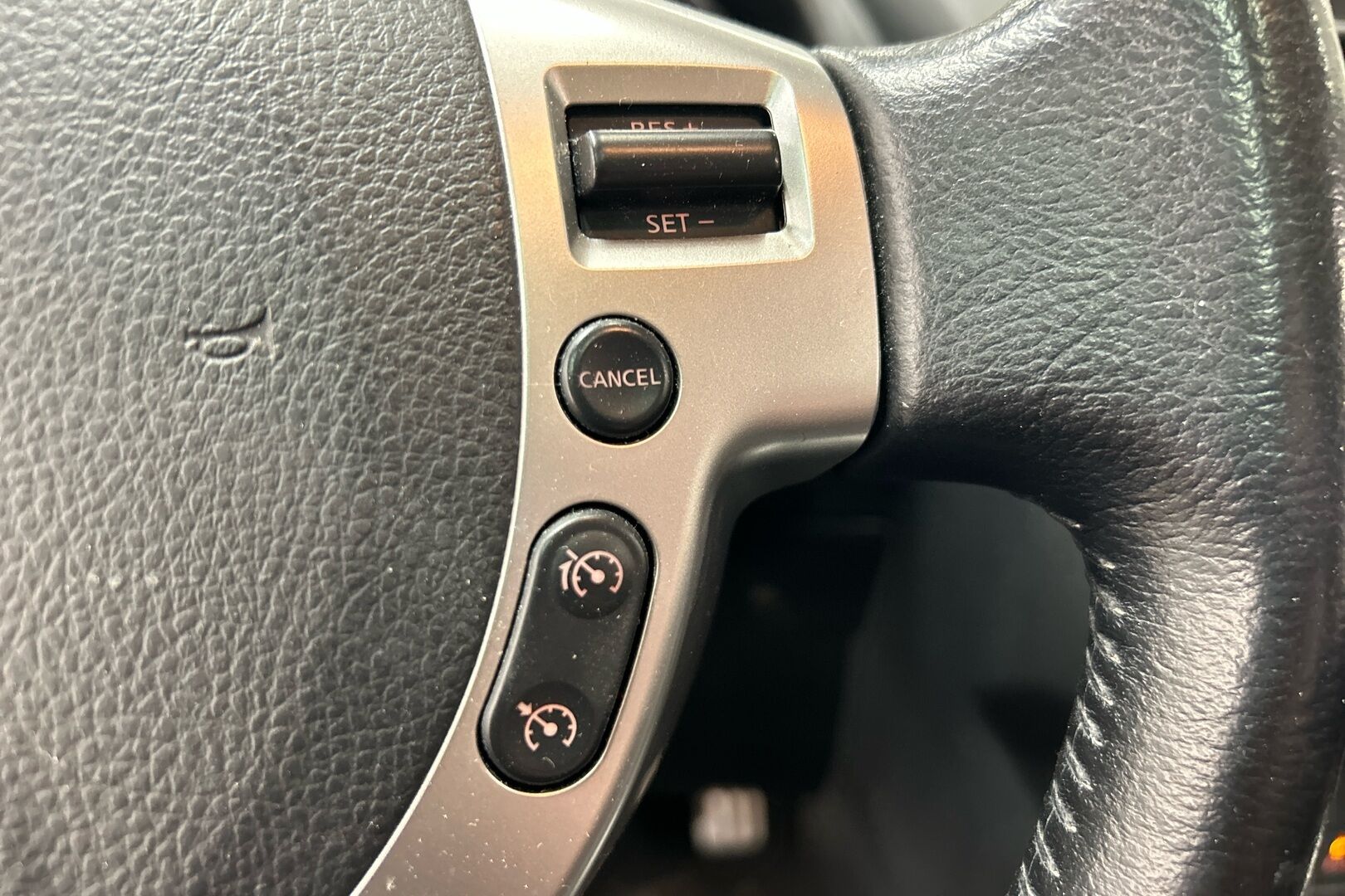Nissan Qashqai iso kuva 15