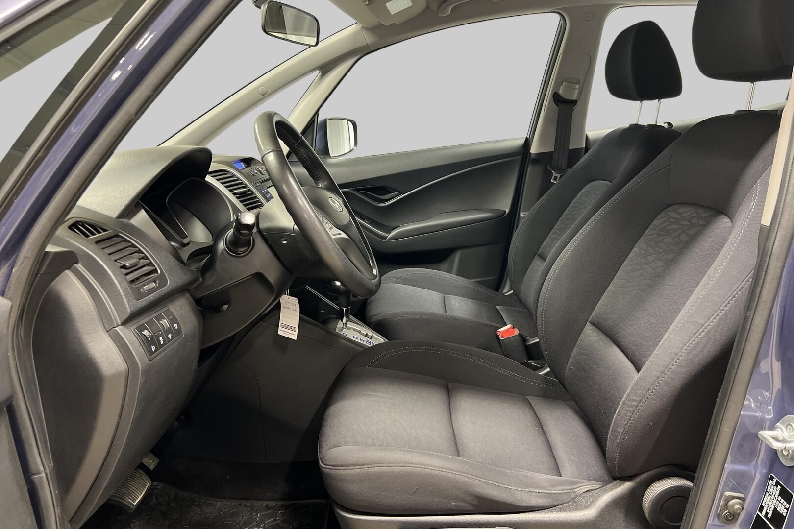Hyundai ix20 iso kuva 9