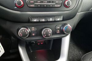 Kia cee'd esikatselu 6