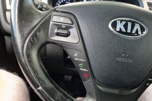 Kia cee'd esikatselu 23