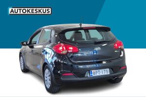 Kia cee'd esikatselu 17
