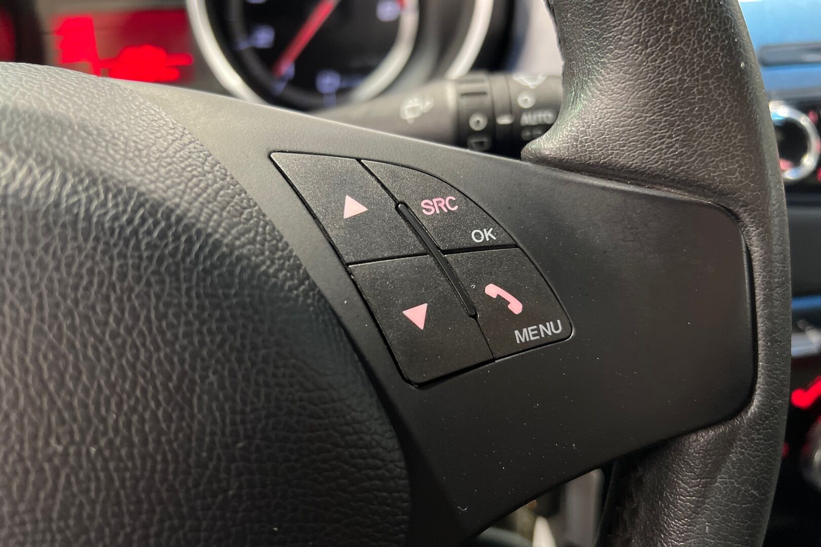 Alfa Romeo Giulietta iso kuva 14
