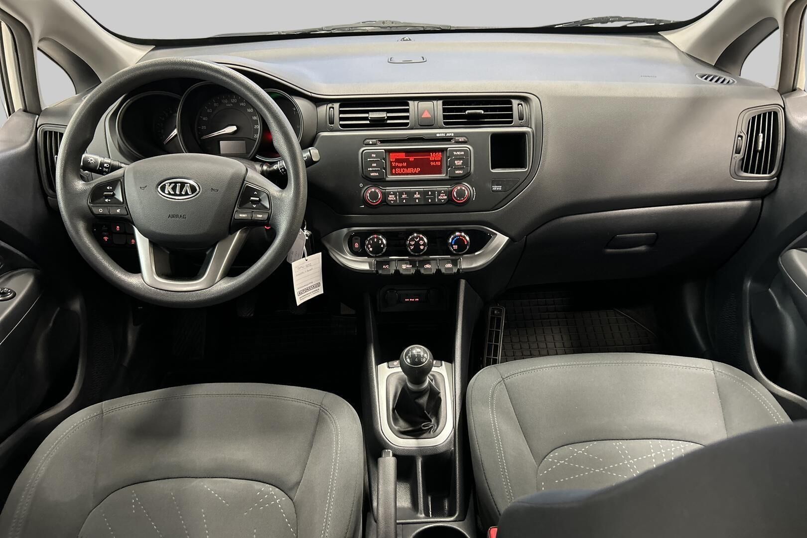 Kia Rio iso kuva 11