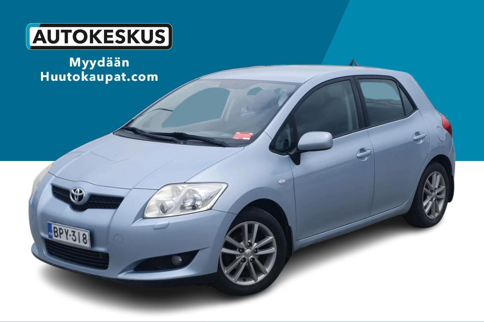 Toyota Auris iso kuva 0