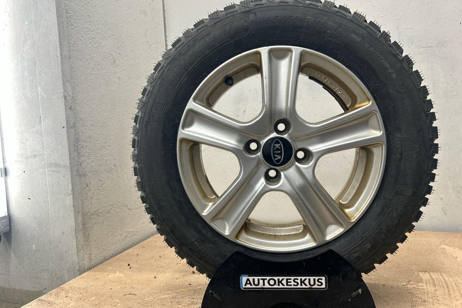 Kia Rio iso kuva 10