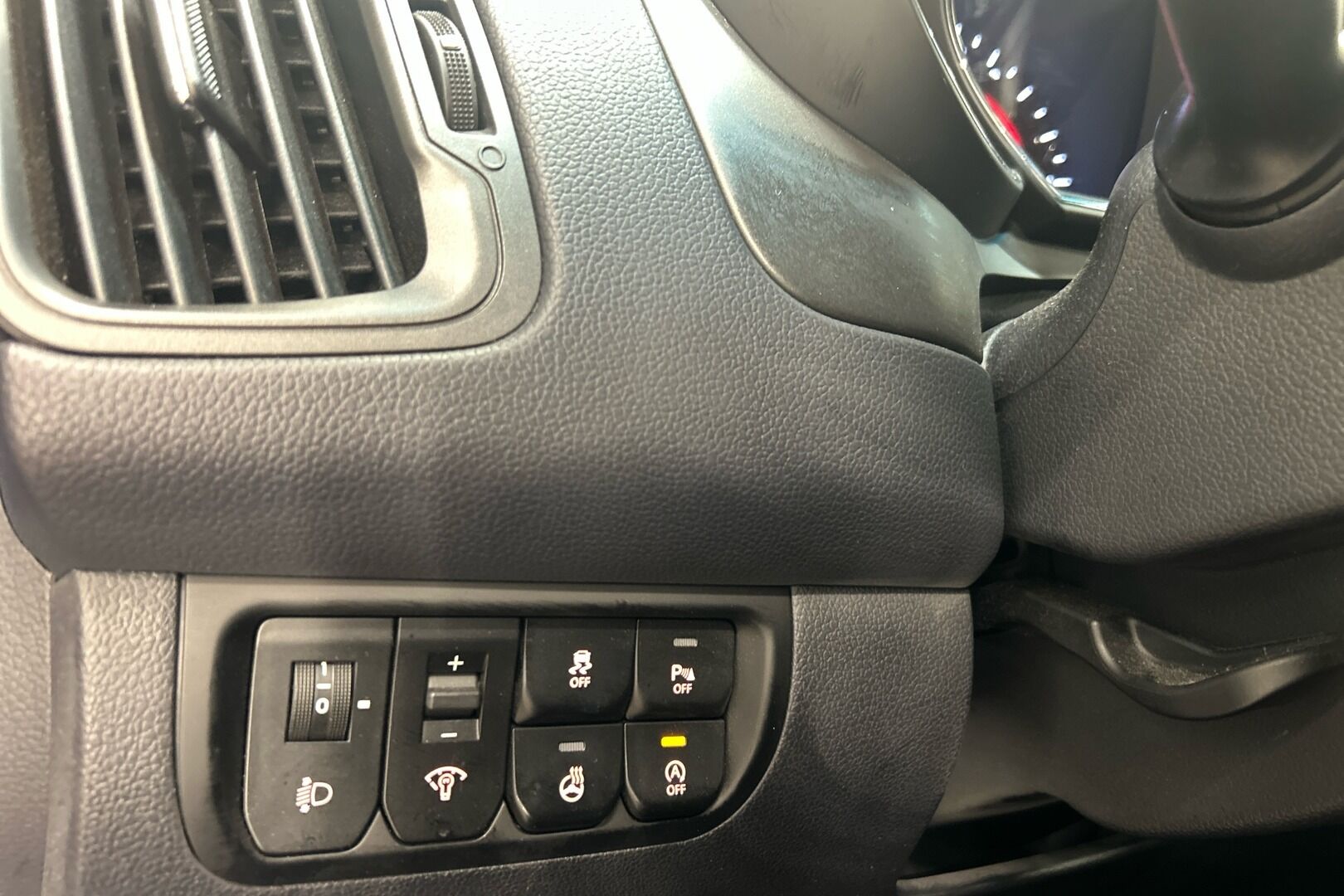 Kia Rio iso kuva 17