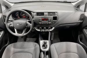 Kia Rio esikatselu 22