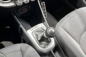 Kia Rio esikatselu 15