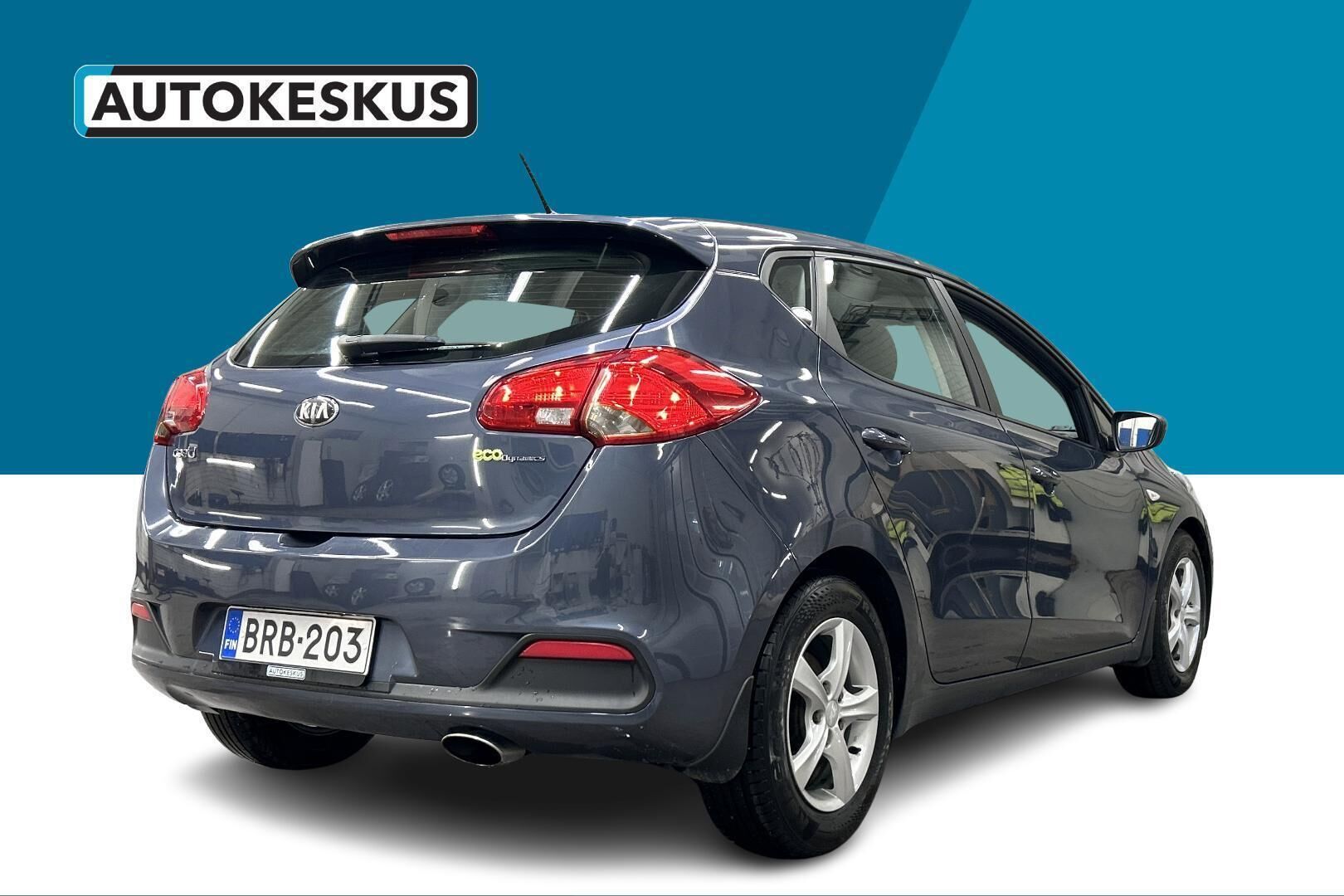 Kia cee'd iso kuva 4