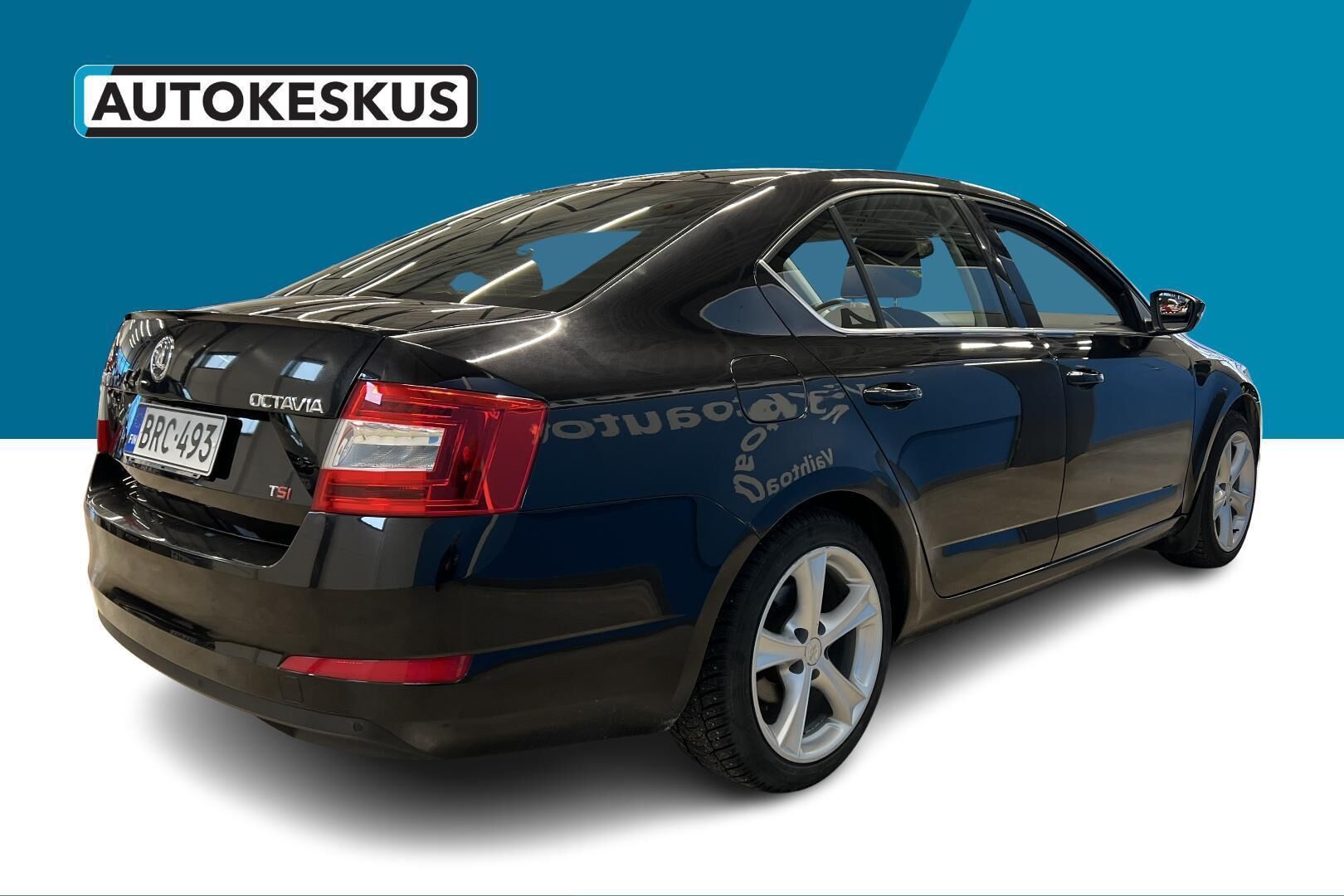 Skoda Octavia iso kuva 13