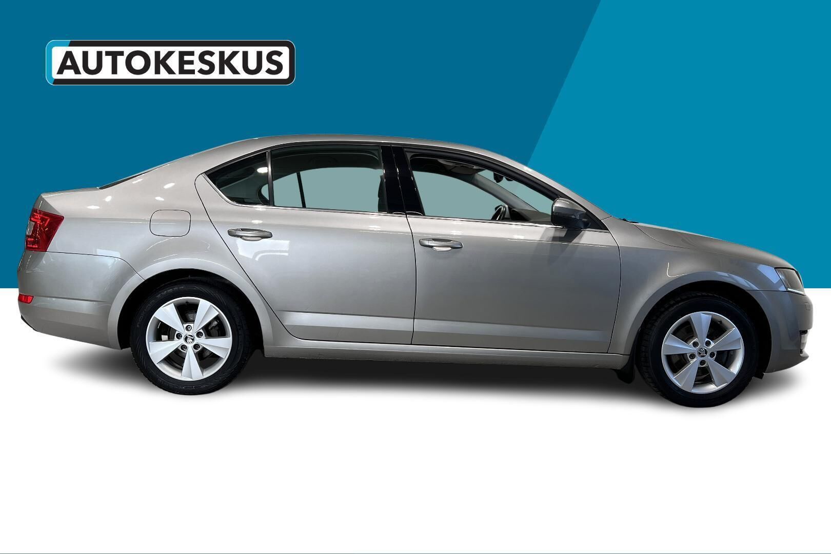 Skoda Octavia iso kuva 4