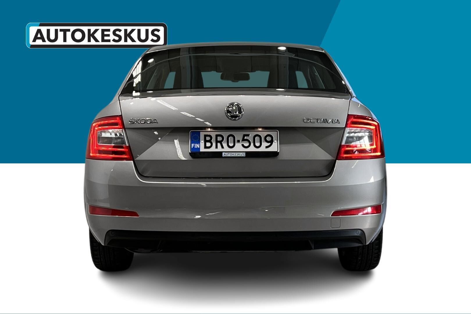 Skoda Octavia iso kuva 6